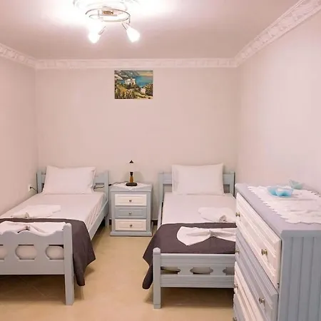 Апартаменты Voukolia House *